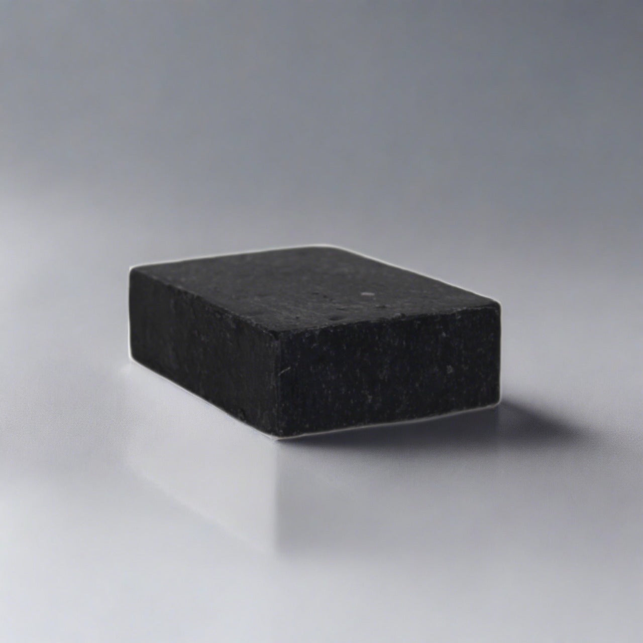 CHARCOAL CLEANSING BAR